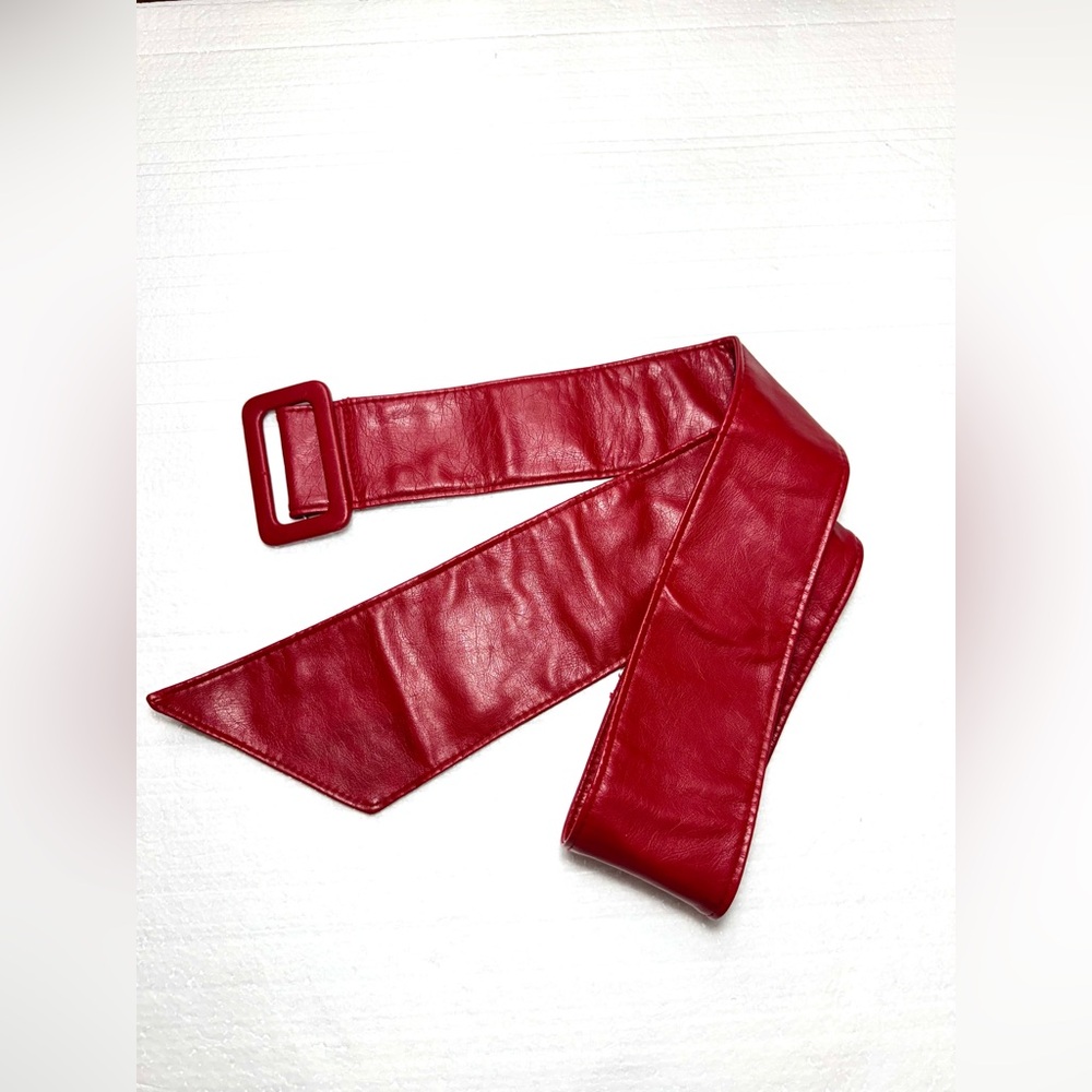 Red Raspberry Belt with Buckle - Picture 9 of 13